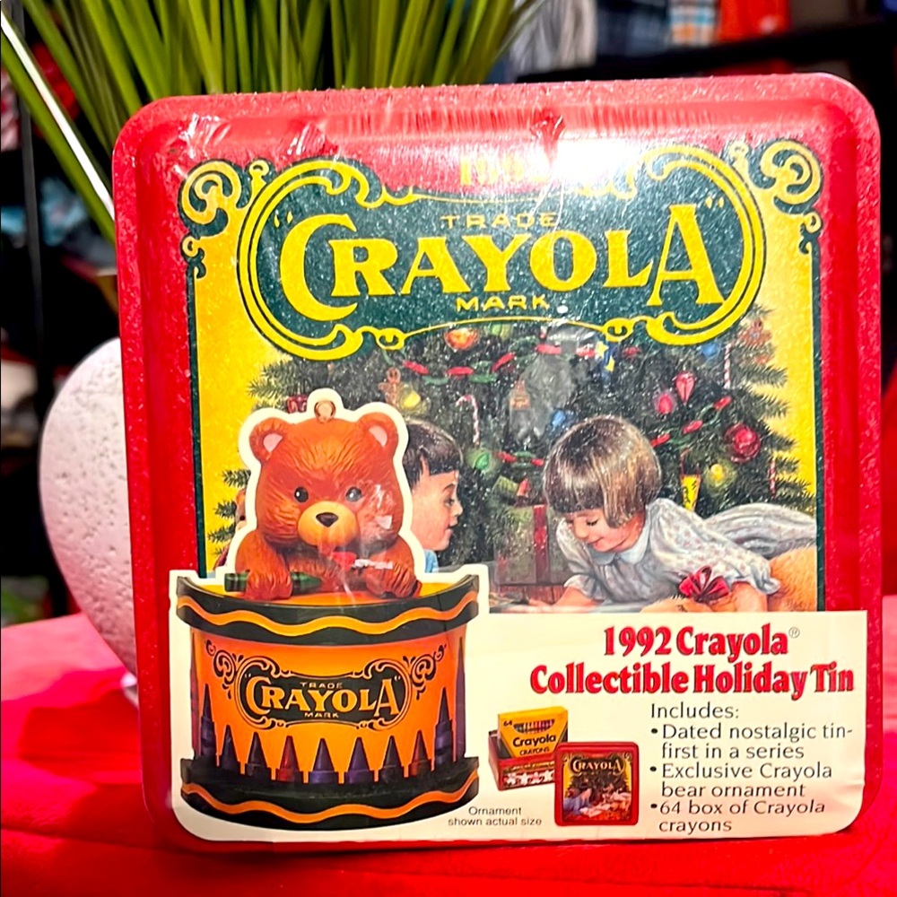 1992 Crayola Collectible Holiday Tin
